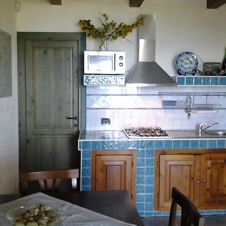 Cottage Fuile 'E Mare Orosei Exterior foto